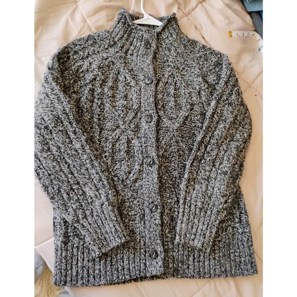 Small LL Bean Button Up Cable Knit Sweater. Preppy. Log cabin. Ocean. Lake. - Picture 16 of 16